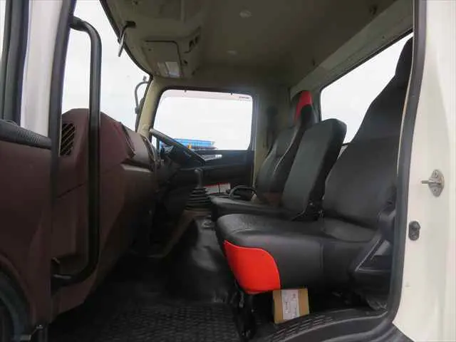 管理番号3700|日野 レンジャー 2KG-FC2ABA(2WD)の写真35