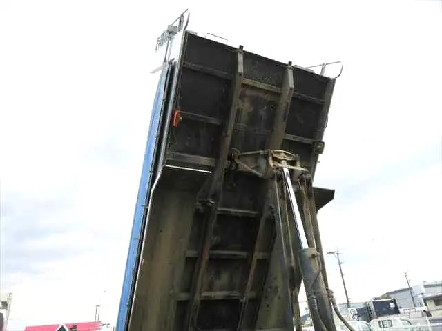 管理番号3728|いすゞ ギガ 2PG-CXZ77CT(6x4)の写真26