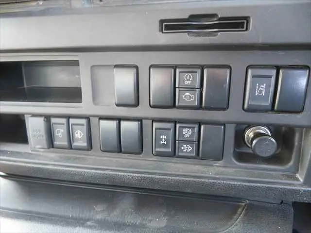 管理番号3728|いすゞ ギガ 2PG-CXZ77CT(6x4)の写真45