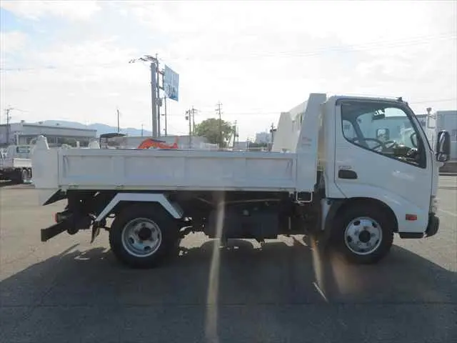 管理番号3737|日野 デュトロ TKG-XZU620T(2WD)の写真5
