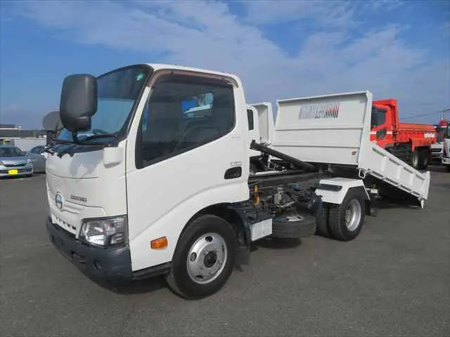 管理番号3737|日野 デュトロ TKG-XZU620T(2WD)の写真32
