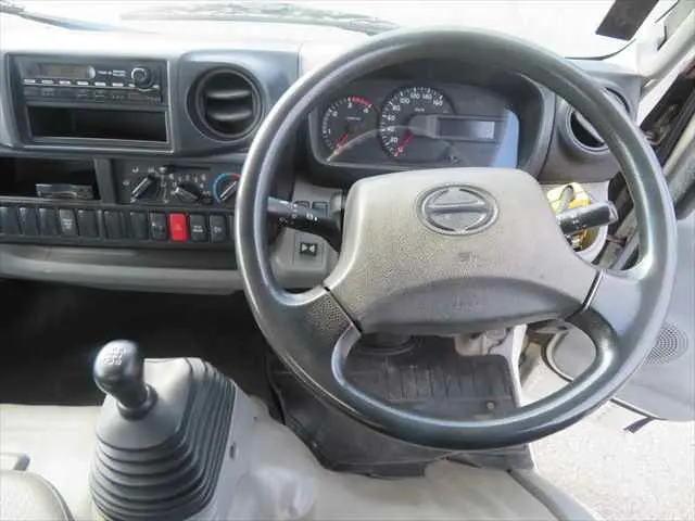 管理番号3737|日野 デュトロ TKG-XZU620T(2WD)の写真45