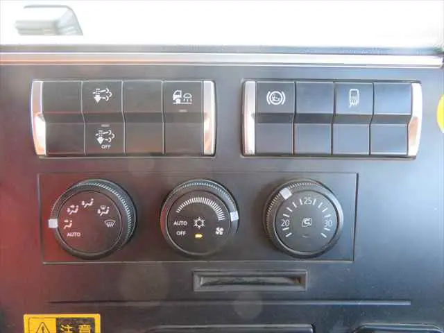 三菱 スーパーグレート 2PG-FV70HX(6x4)の写真44