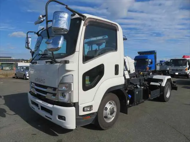 管理番号3742|いすゞ フォワード 2RG-FRR90S2(2WD)の写真2