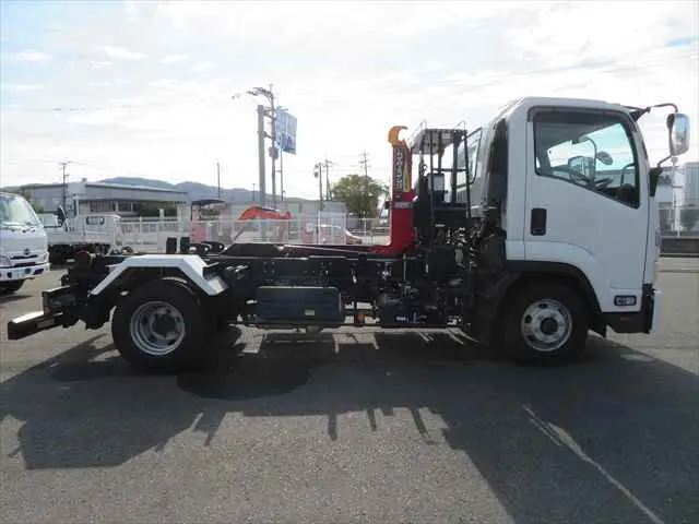 管理番号3742|いすゞ フォワード 2RG-FRR90S2(2WD)の写真5