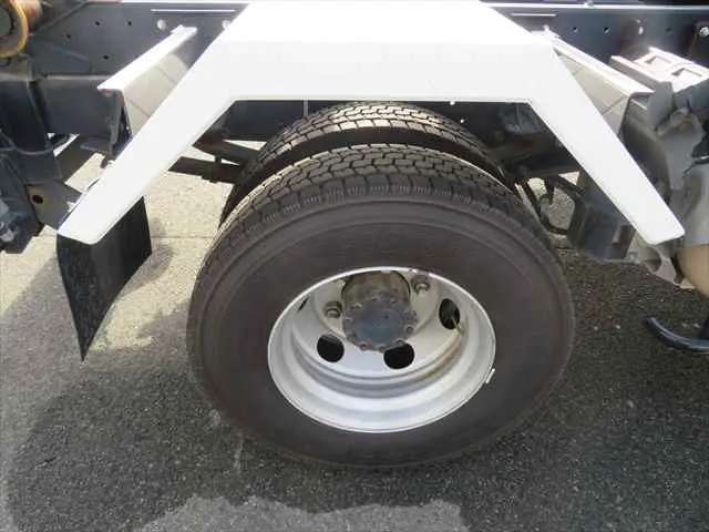 管理番号3742|いすゞ フォワード 2RG-FRR90S2(2WD)の写真17