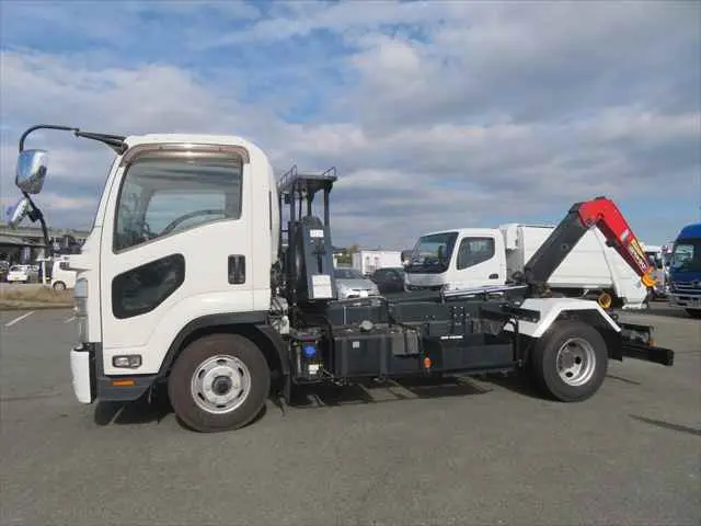 管理番号3742|いすゞ フォワード 2RG-FRR90S2(2WD)の写真32