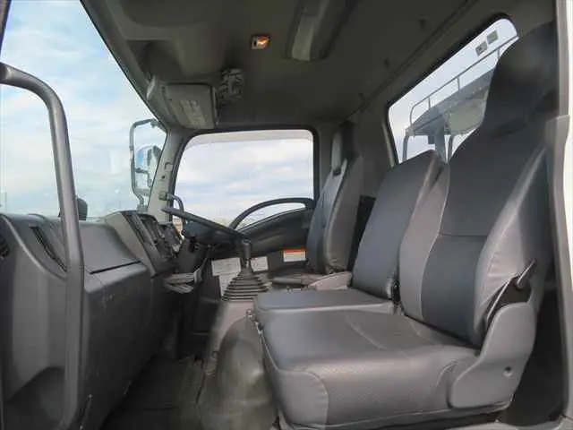 管理番号3742|いすゞ フォワード 2RG-FRR90S2(2WD)の写真37