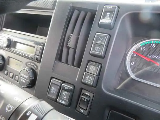 管理番号3742|いすゞ フォワード 2RG-FRR90S2(2WD)の写真45