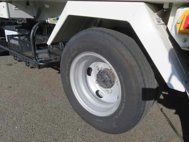 管理番号3748|日野 デュトロ 2RG-XZU600X(2WD)の写真18