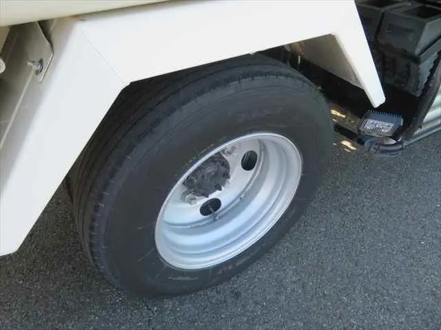 管理番号3748|日野 デュトロ 2RG-XZU600X(2WD)の写真19