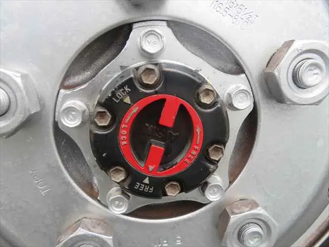 管理番号3749|いすゞ エルフ BDG-NKS85AN(4WD)の写真34