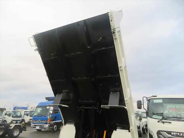 管理番号3750|三菱 キャンター 2RG-FBA60(2WD)の写真19