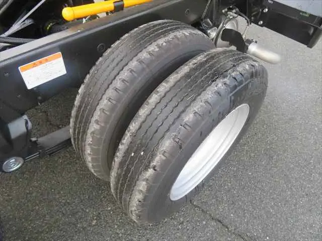 管理番号3750|三菱 キャンター 2RG-FBA60(2WD)の写真21