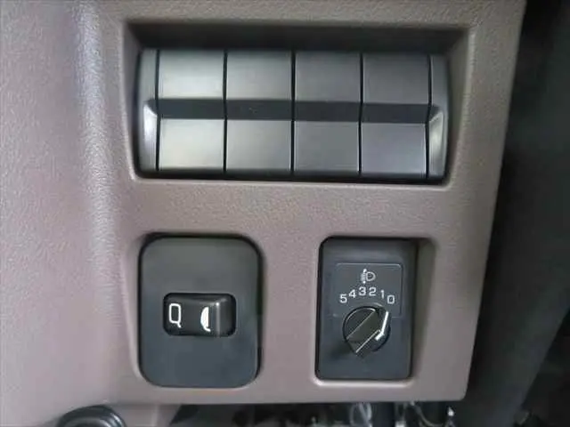 管理番号3750|三菱 キャンター 2RG-FBA60(2WD)の写真34