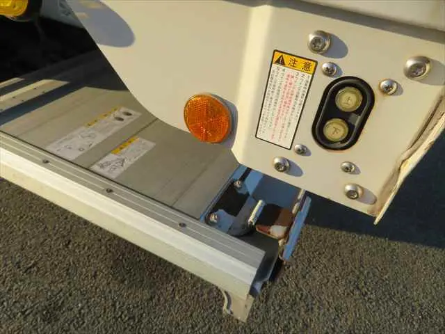 管理番号3759|三菱 ファイター 2PG-FK64N(2WD)の写真30