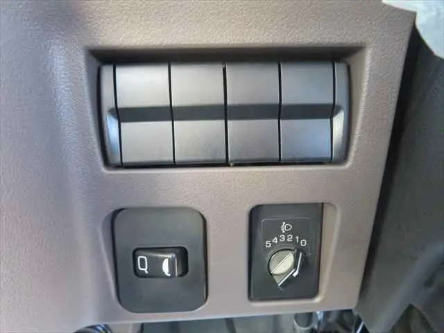管理番号3762|三菱 キャンター 2RG-FBA60(2WD)の写真36