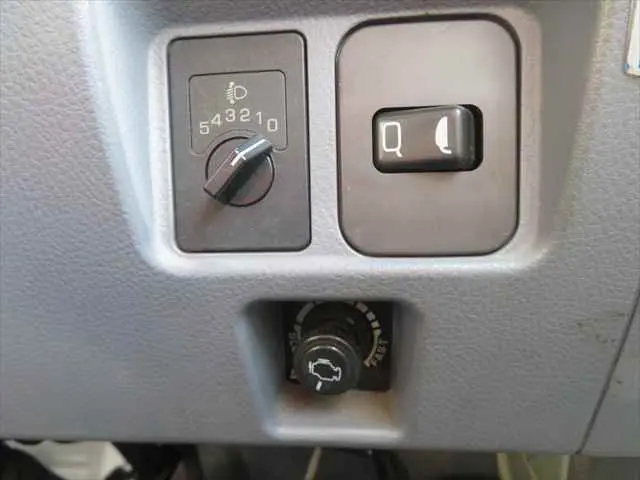 管理番号3769|三菱 キャンター KK-FE83EEN(2WD)の写真48