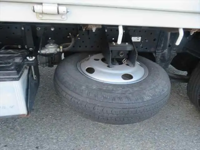 管理番号3779|いすゞ エルフ BKG-NKR85A(2WD)の写真18