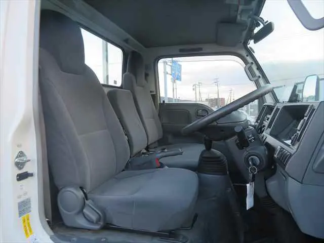 管理番号3779|いすゞ エルフ BKG-NKR85A(2WD)の写真32