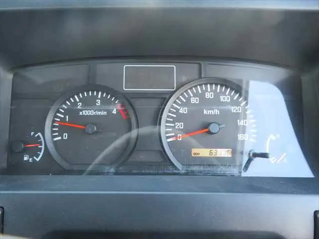 管理番号3779|いすゞ エルフ BKG-NKR85A(2WD)の写真36