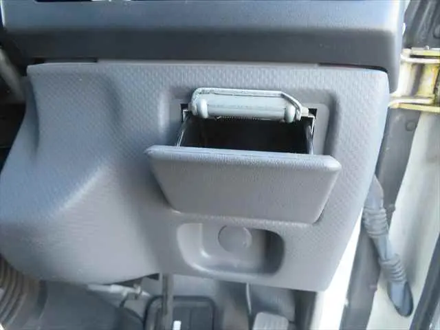 管理番号3779|いすゞ エルフ BKG-NKR85A(2WD)の写真42