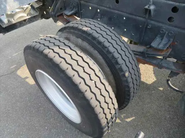 管理番号3782|いすゞ フォワード 2RG-FRR90S2(2WD)の写真25