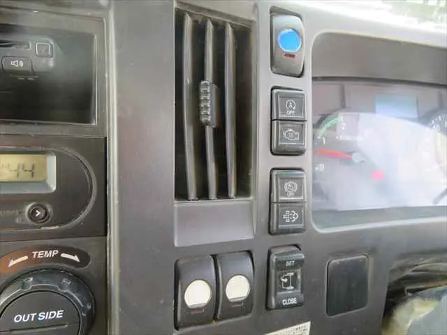 管理番号3782|いすゞ フォワード 2RG-FRR90S2(2WD)の写真44