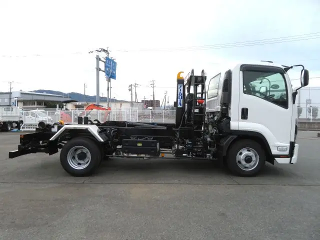 管理番号3793|いすゞ フォワード 2RG-FRR90S4(2WD)の写真5