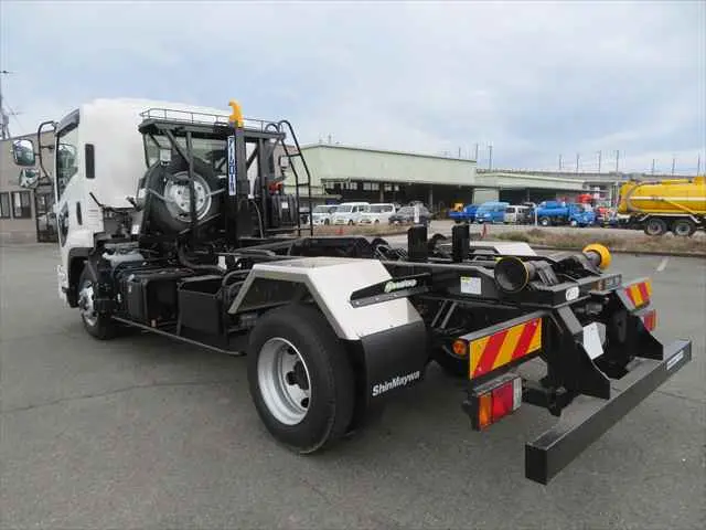 管理番号3793|いすゞ フォワード 2RG-FRR90S4(2WD)の写真8