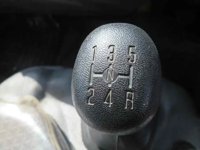 管理番号3796|いすゞ エルフ TRG-NHR85A(2WD)の写真30
