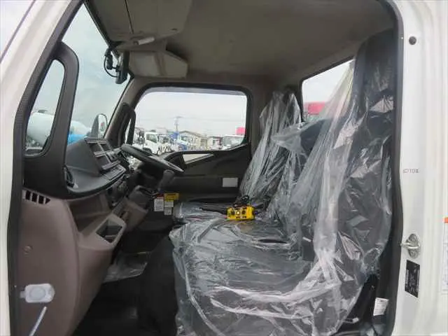 管理番号3799|三菱 キャンター 2RG-FBAV0(2WD)の写真32