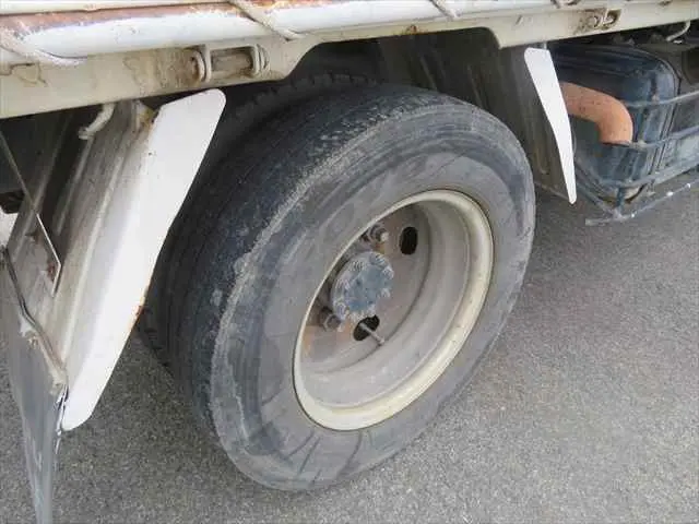 管理番号3802|いすゞ エルフ BDG-NKR85AD(2WD)の写真19