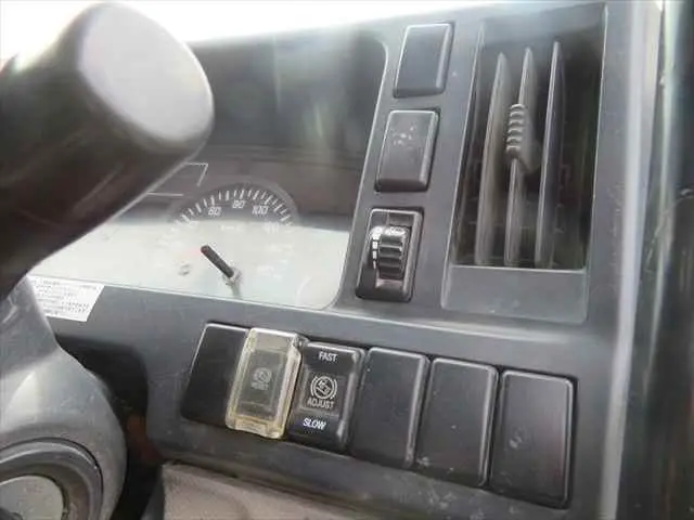 管理番号3802|いすゞ エルフ BDG-NKR85AD(2WD)の写真40