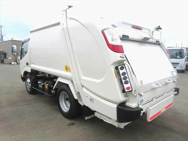 管理番号3818|日野 デュトロ 2RG-XZU605X(2WD)の写真8