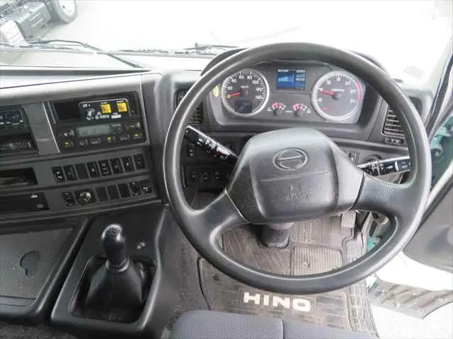 管理番号3820|日野 プロフィア QKG-FS1EKDA(6x4)の写真38