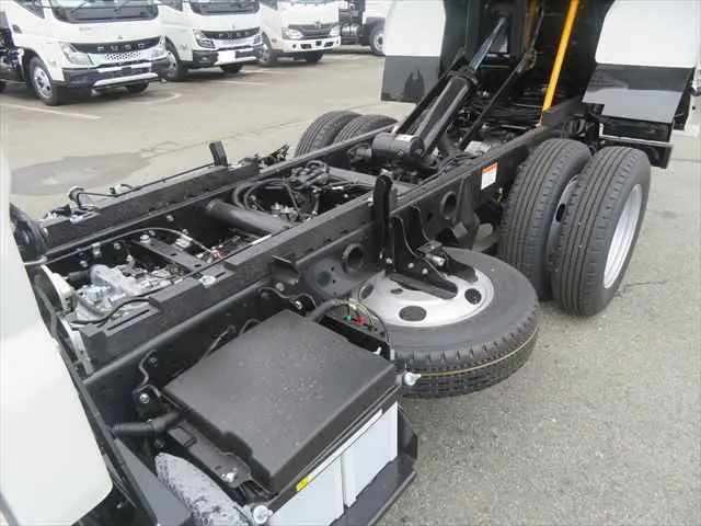 管理番号3824|三菱 キャンター 2RG-FBA60(2WD)の写真21