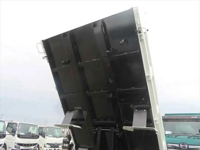 管理番号3824|三菱 キャンター 2RG-FBA60(2WD)の写真22