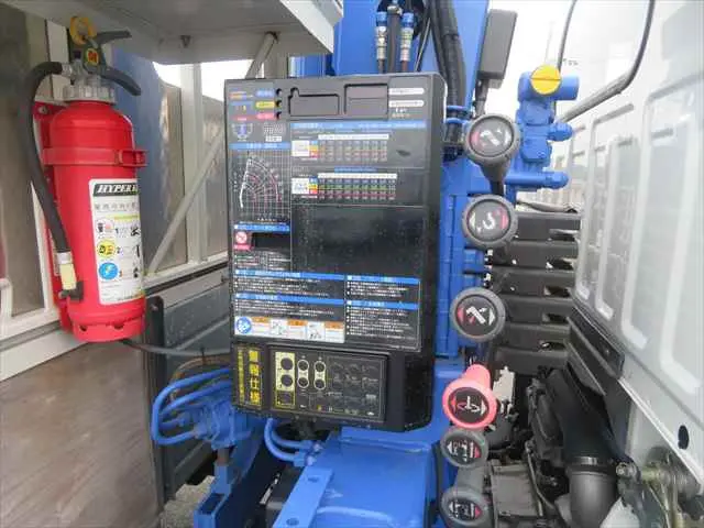 管理番号3837|いすゞ エルフ 2RG-NKR88A(2WD)の写真24