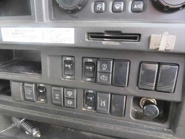 管理番号3842|いすゞ ギガ 2PG-CXZ77CT(6x4)の写真41