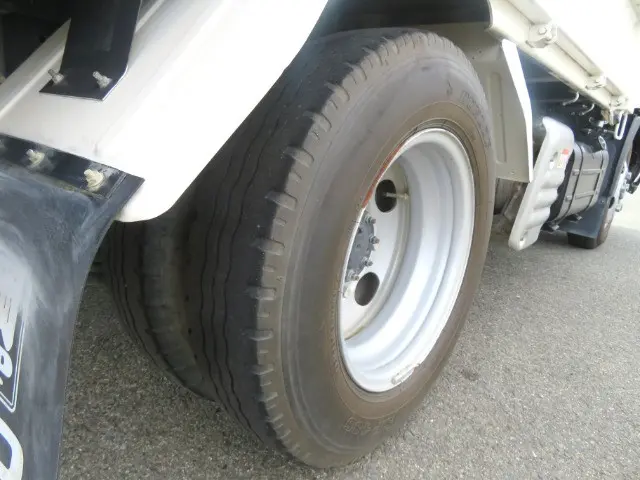 管理番号3861|日野 デュトロ 2RG-XZU600T(2WD)の写真18