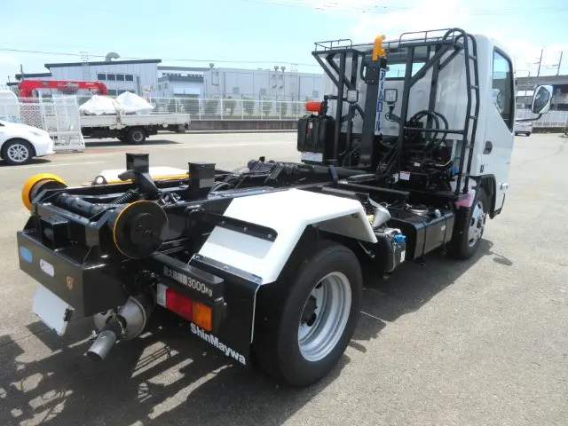 管理番号3864|三菱 キャンター 2RG-FBAV0(2WD)の写真6