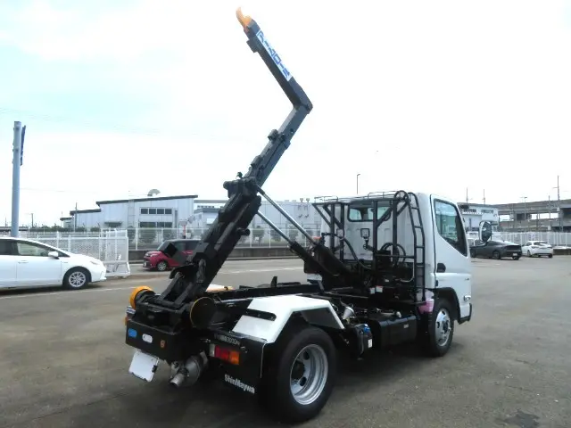 管理番号3864|三菱 キャンター 2RG-FBAV0(2WD)の写真25