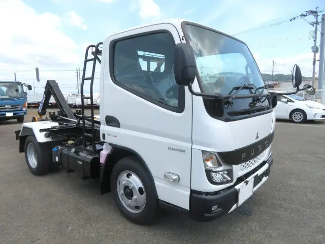 管理番号3864|三菱 キャンター 2RG-FBAV0(2WD)の写真28