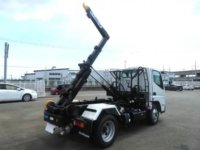 管理番号3865|三菱 キャンター 2RG-FBAV0(2WD)の写真25