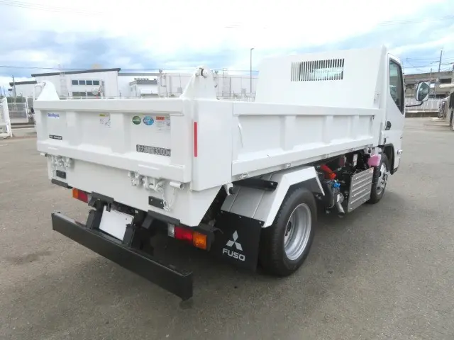 管理番号3883|三菱 キャンター 2RG-FBA60(2WD)の写真6