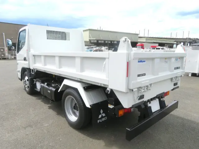 管理番号3883|三菱 キャンター 2RG-FBA60(2WD)の写真8