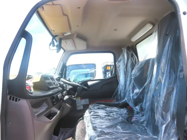 管理番号3883|三菱 キャンター 2RG-FBA60(2WD)の写真38