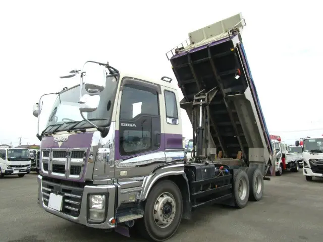 管理番号3890|いすゞ ギガ QKG-CXZ77AT(6x4)の写真25