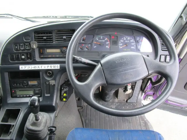 管理番号3890|いすゞ ギガ QKG-CXZ77AT(6x4)の写真34